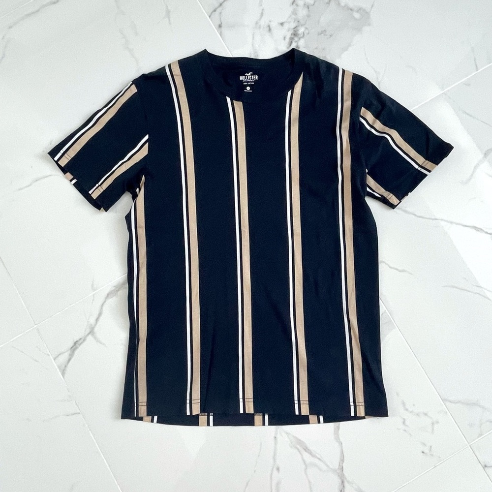 Hollister T-shirt